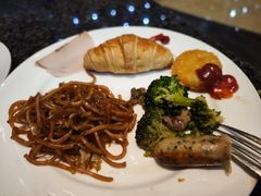 -上海齐鲁酒店·辣椒屋咖啡厅