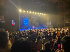 -交通银行前滩31演艺中心