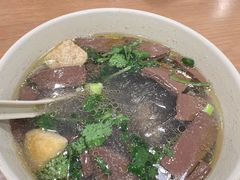 -佬钱湾仔(衣裳街店)