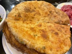 特色煎饼-周老三跷脚牛肉·全牛火锅(非遗传承店)