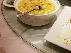 -品悦酒店(三林古镇店)