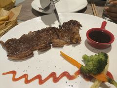 -又见马甲M8融合西餐厅(体育中心店)