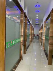 -苗医生专业祛痘·皮肤管理