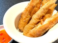 鲜虾腐皮卷-蝴蝶里·粤菜·点心(滨江龙湖店)