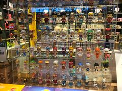 -泡泡玛特POPMART(大卫城店)