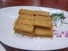 -湖南人家湘菜馆(镇江路店)