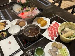 -金陵饭店 56F 家·海鲜火锅餐厅