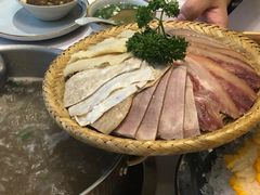 -菌子鲜汤野生菌锅