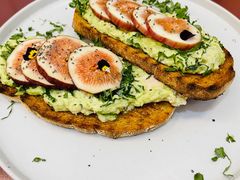 无花果手撕鸡肉tapas-Toris(LuOne凯德晶萃广场店)