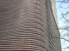 -上海市徐汇区口腔医院