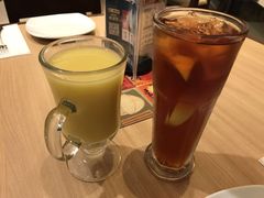 -必胜客(WOW中心城店)
