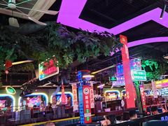 -路边边.炒菜烧烤.音乐餐厅(良乡长虹店)