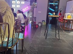 -里堂派对·独栋团建聚会小院轰趴馆(三圣乡店)
