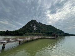 -星湖旅游景区七星岩