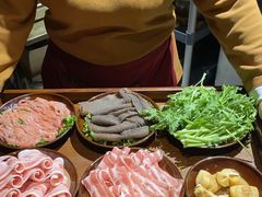 -壹兆圆重庆火锅手工炒底料(长白格林玫瑰湾店)