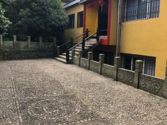 -九华山风景区月身宝殿