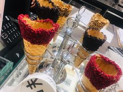 -VENCHI 闻绮(上海佛罗伦萨小镇店)