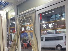 -日照大牌檔•小船海鲜(万平口店)