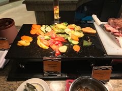 -咖啡苑自助餐厅·中国大饭店