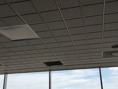 -班达拉奈克国际机场