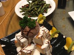 -峨嵋小镇·川菜(勒泰中心店)