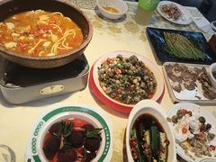 -张记虾尾·火锅·烧烤·大排档(涉外店)