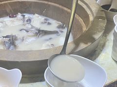 -鸯潭·云南原生态蒸汽石锅鱼(丽景蓝湾店)
