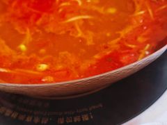 -毛辣果·贵州红酸汤牛肉火锅(西单店)