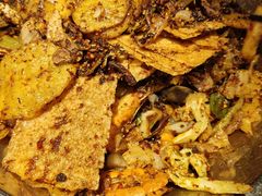 -嘎嘎鸭下巴·爆辣干锅(明教寺店)