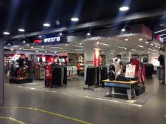 店内环境-华联商厦(火车站店)