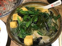 能喝汤的麻辣烫-金太阳海鲜烧烤·本地人餐厅(东纬路旗舰店)