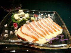 牛油果三文鱼-璞御·海鲜·雪花牛肉局(宾水西道店)
