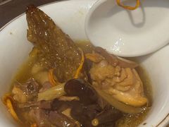 -阿山卓·野生菌火锅·纳西火塘烤肉