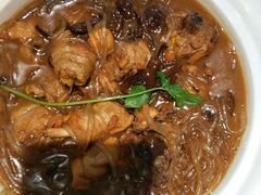 小鸡炖蘑菇-上关雪東北菜(中房金谊店)