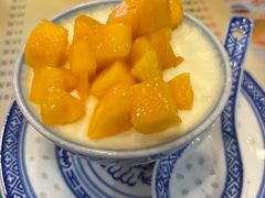 -广信牛奶甜品世家(台东店)