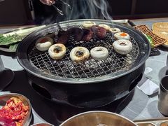-草家酱蟹炭火烤肉店(珲春南路一店)