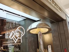 -喜茶(深圳万象城黑金店)