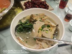 -焱焰鲜锅兔·佳味郑氏·自贡特色菜