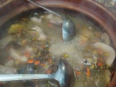 -东记炭炉·海鲜鸡煲(龙华店)