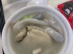 沙虫生蚝汤-品香菜馆(旗峰路中侨大厦店)