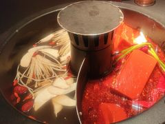 -晓宇重庆火锅(西安荟聚店)
