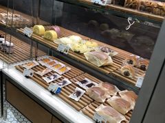 面包甜点陈列柜-巴黎贝甜(熙悦汇店)