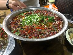 -廖哥泡椒兔(峨眉店)