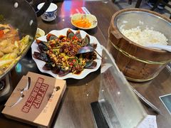-富正毅三下锅·湘西韵味(天门山索道店)