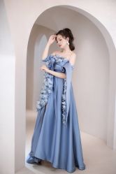 -洋洋婚纱品牌集合店