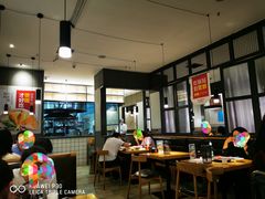 -宽鲜锅贴家常菜(永旺东部购物中心香港中路店)