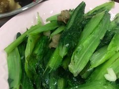 油渣炒时蔬-老兵牛蹄店(下沙店)