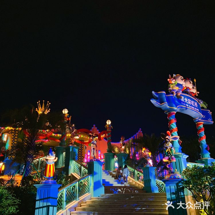 是有故事情节的烟火表演