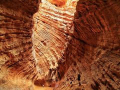 -天山神秘大峡谷