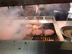 -Ribs & Burgers The Rocks